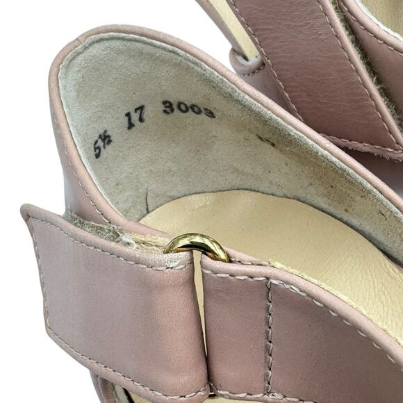 Paul Green Nicki Asymmetrical Hook & Loop Leather Strap Pointed Toe Neutral Pump - Picture 10 of 12